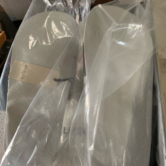 COPY - Gucci slides authentic men’s 5 women’s 7 wide! - Picture 3 of 4